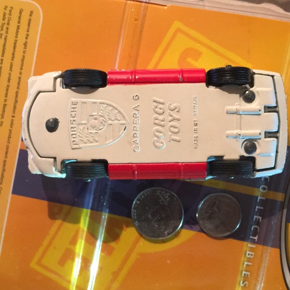 Vintage Diecast Corgi Toys Carrera 6 - Picture 5 of 5